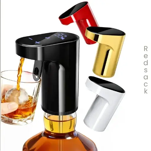 A product display showcasing the Redsack automatic liquor aerator & decanter in black, gold, and white variants while dispensing whiskey into a glass with an ice sphere.